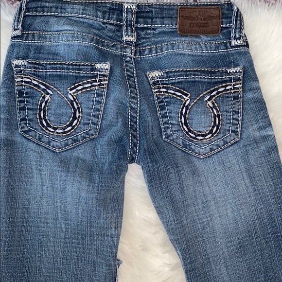 True Religion Ripped Jeans - Picture 4 of 4